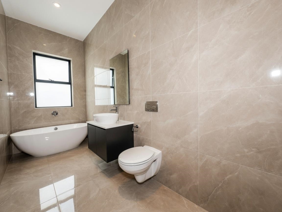 3 Bedroom Property for Sale in Bryanston Gauteng