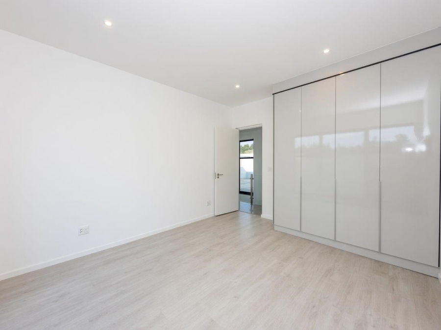3 Bedroom Property for Sale in Bryanston Gauteng