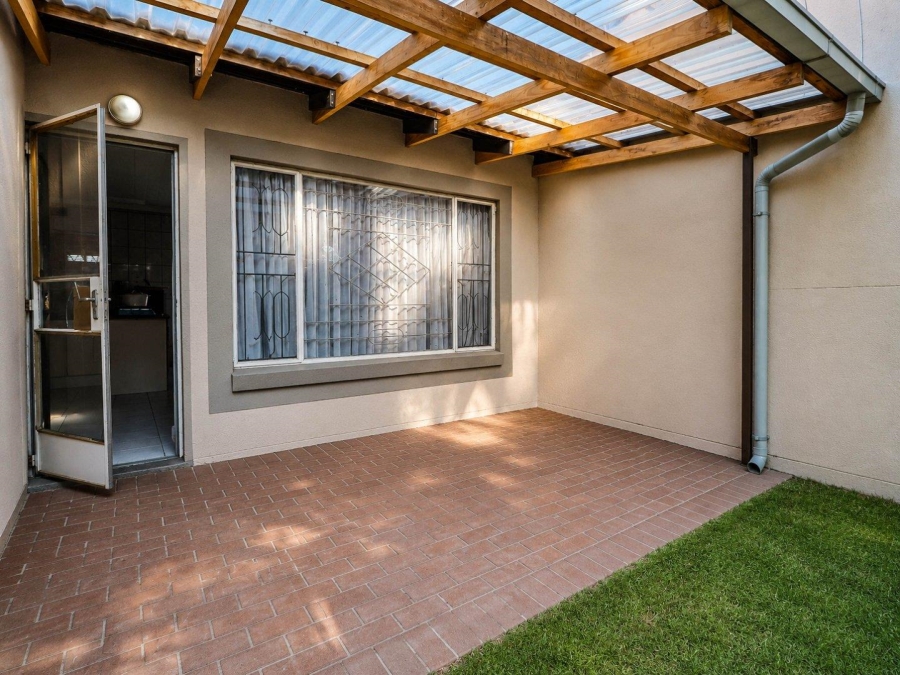 3 Bedroom Property for Sale in Country View Gauteng