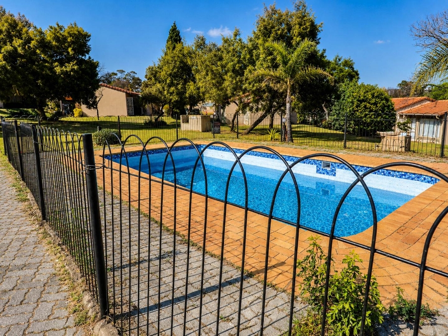 3 Bedroom Property for Sale in Country View Gauteng