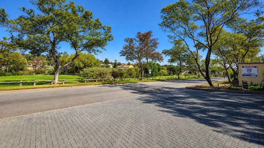 3 Bedroom Property for Sale in Country View Gauteng