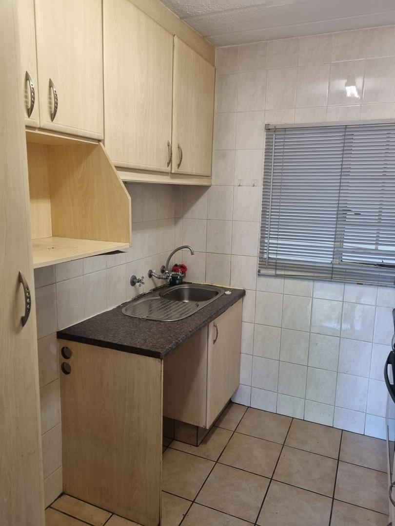 To Let 2 Bedroom Property for Rent in Brentwood Gauteng