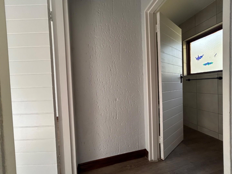 1 Bedroom Property for Sale in New Market Gauteng