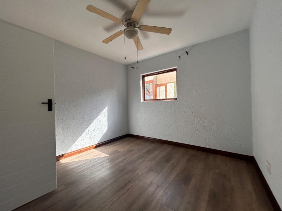 1 Bedroom Property for Sale in New Market Gauteng