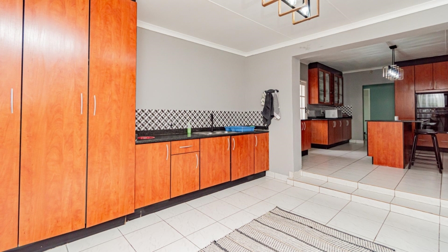 3 Bedroom Property for Sale in Brackenhurst Gauteng