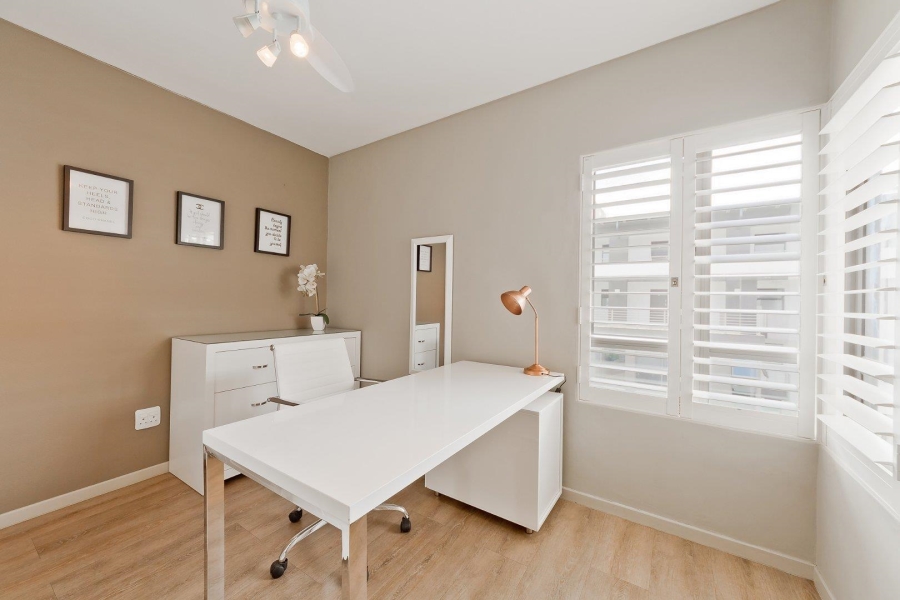 2 Bedroom Property for Sale in Bryanston Gauteng