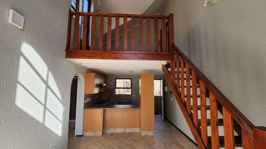 To Let 1 Bedroom Property for Rent in Lonehill Gauteng