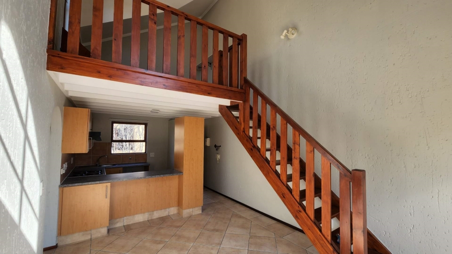To Let 1 Bedroom Property for Rent in Lonehill Gauteng