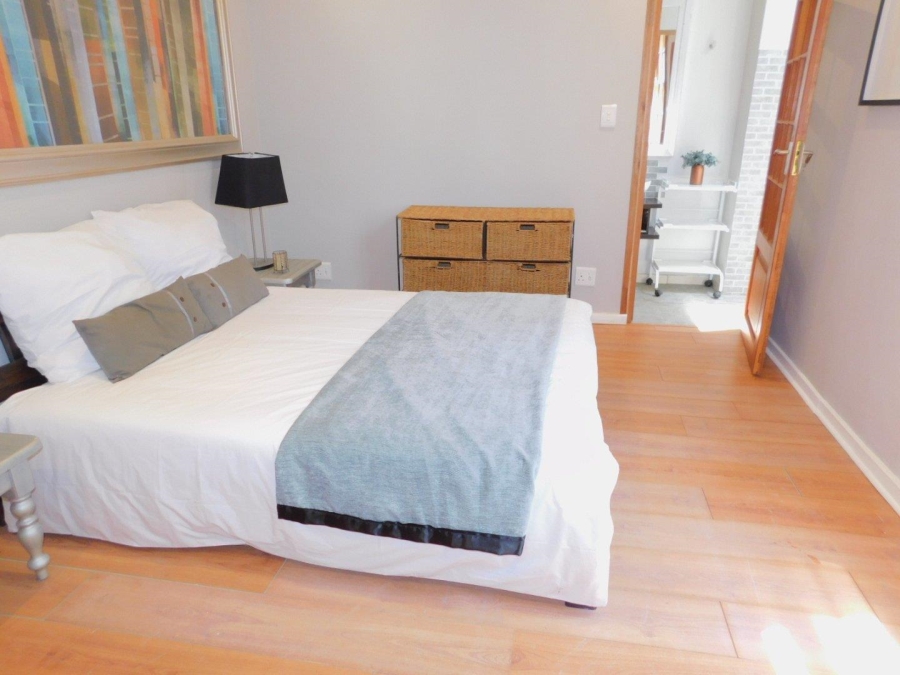 To Let 1 Bedroom Property for Rent in Craighall Gauteng