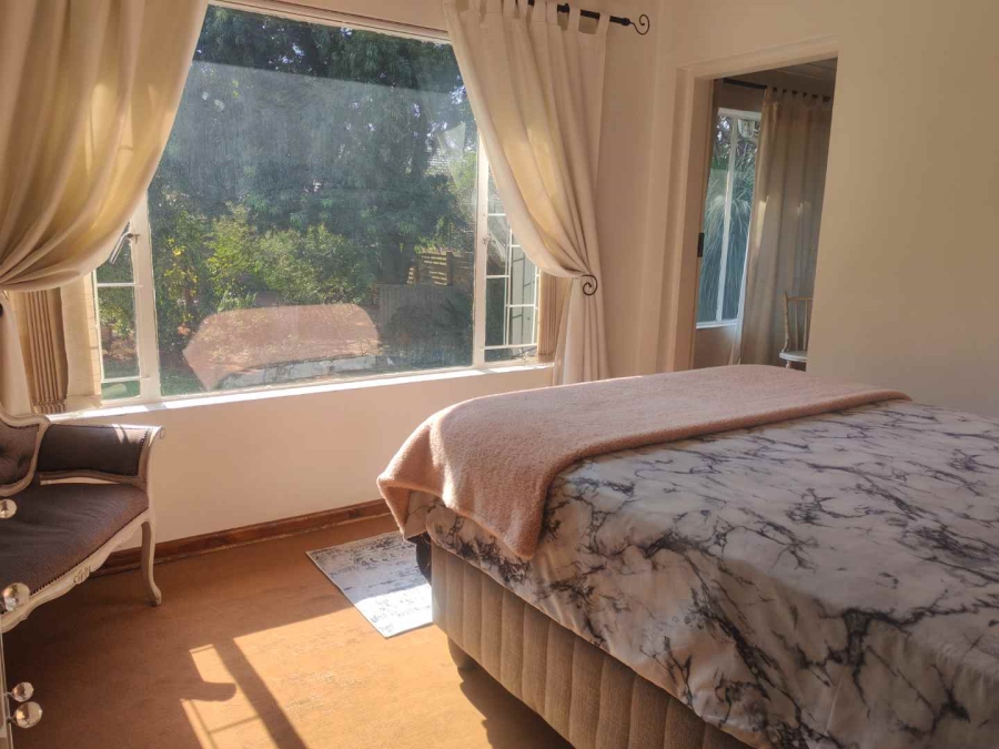 5 Bedroom Property for Sale in Hennopspark Gauteng