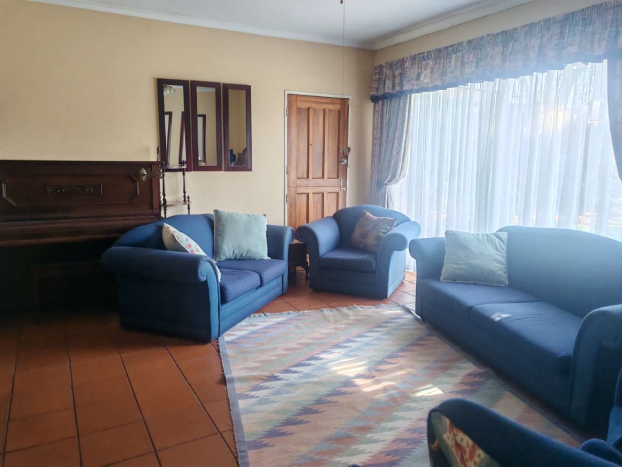 5 Bedroom Property for Sale in Hennopspark Gauteng