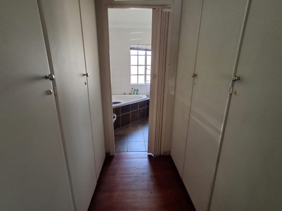 2 Bedroom Property for Sale in Clubview Gauteng
