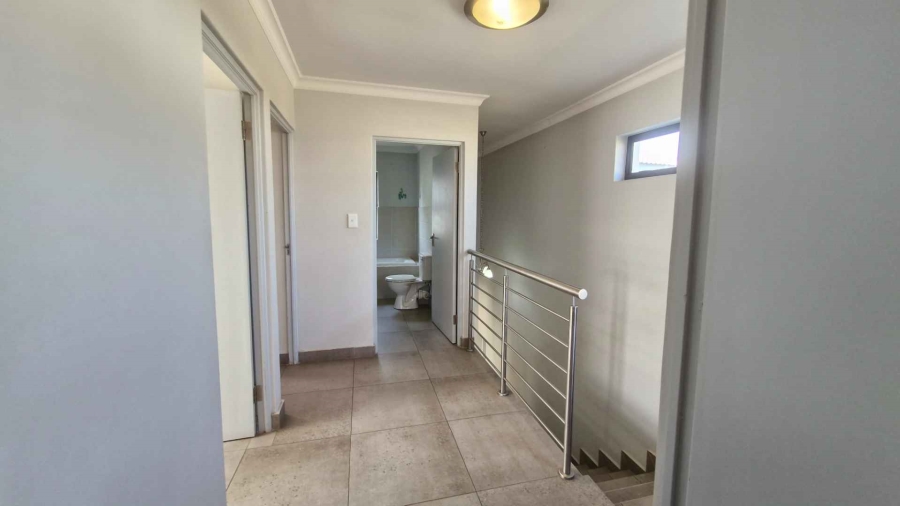 3 Bedroom Property for Sale in Thatchfield Ridge Gauteng