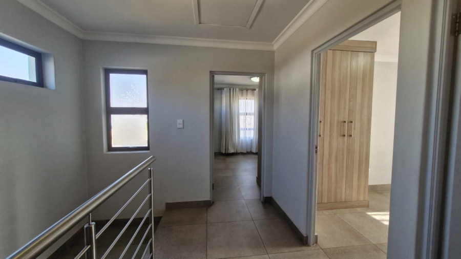 3 Bedroom Property for Sale in Thatchfield Ridge Gauteng
