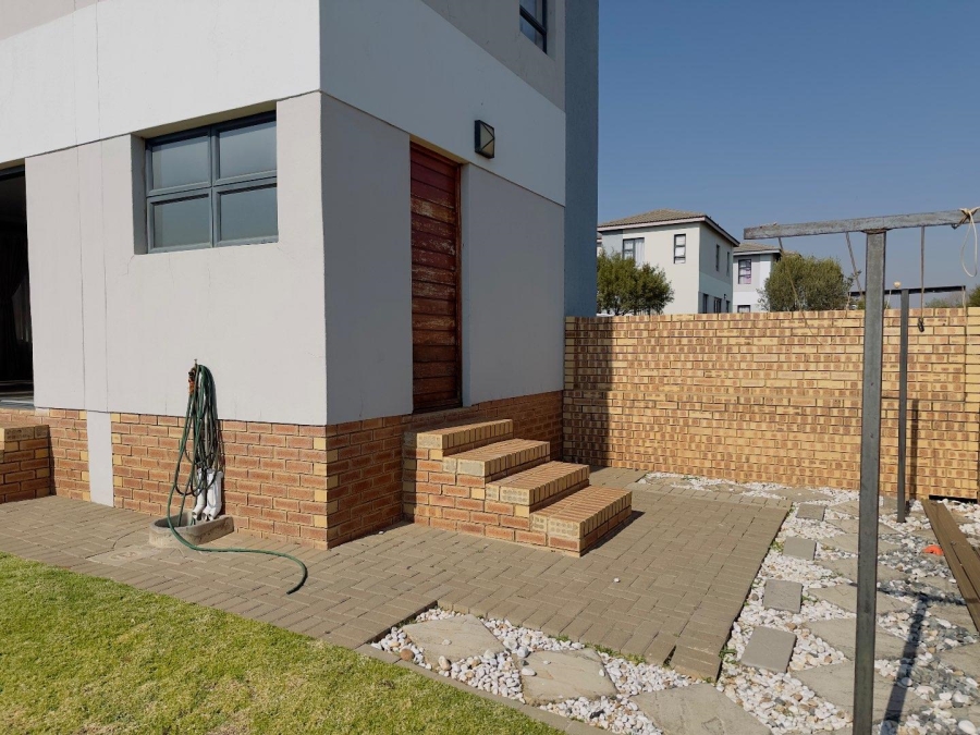 3 Bedroom Property for Sale in Thatchfield Ridge Gauteng