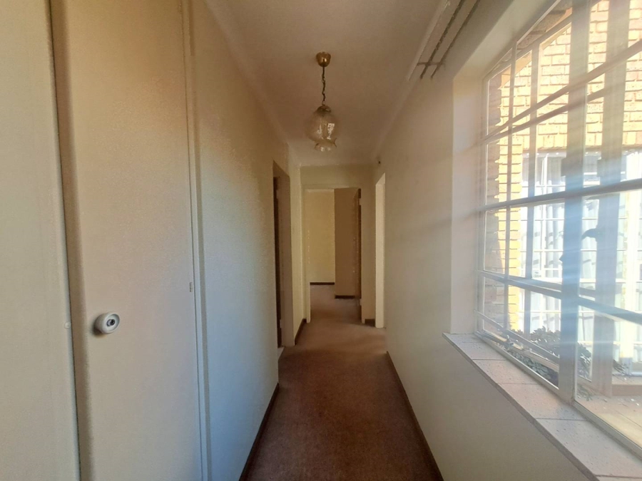 To Let 2 Bedroom Property for Rent in Val de Grace Gauteng