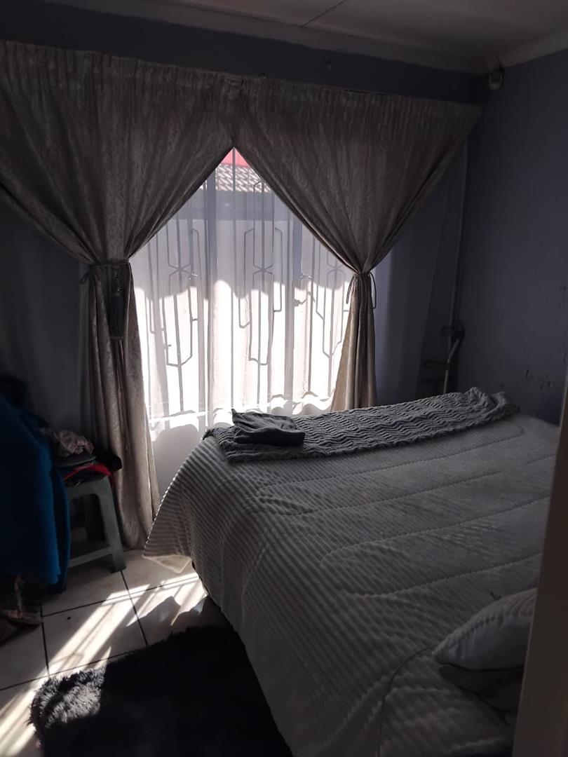 3 Bedroom Property for Sale in Vosloorus Ext 6 Gauteng