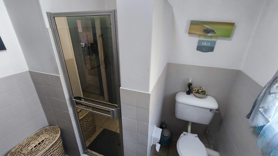 4 Bedroom Property for Sale in Brackenhurst Gauteng