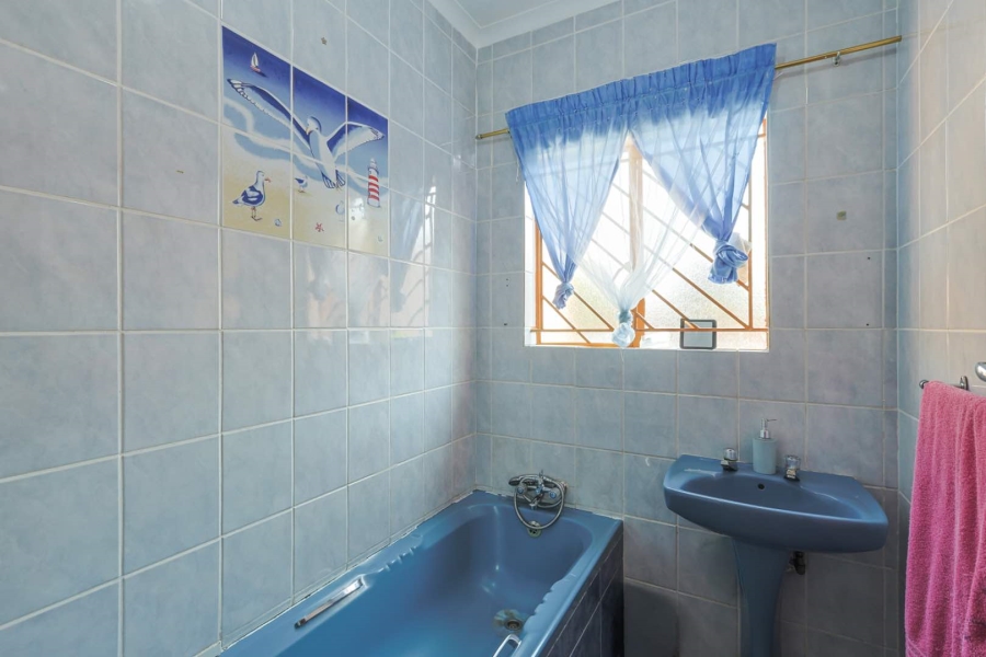 3 Bedroom Property for Sale in Eersterust Gauteng