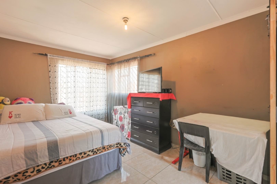 3 Bedroom Property for Sale in Eersterust Gauteng
