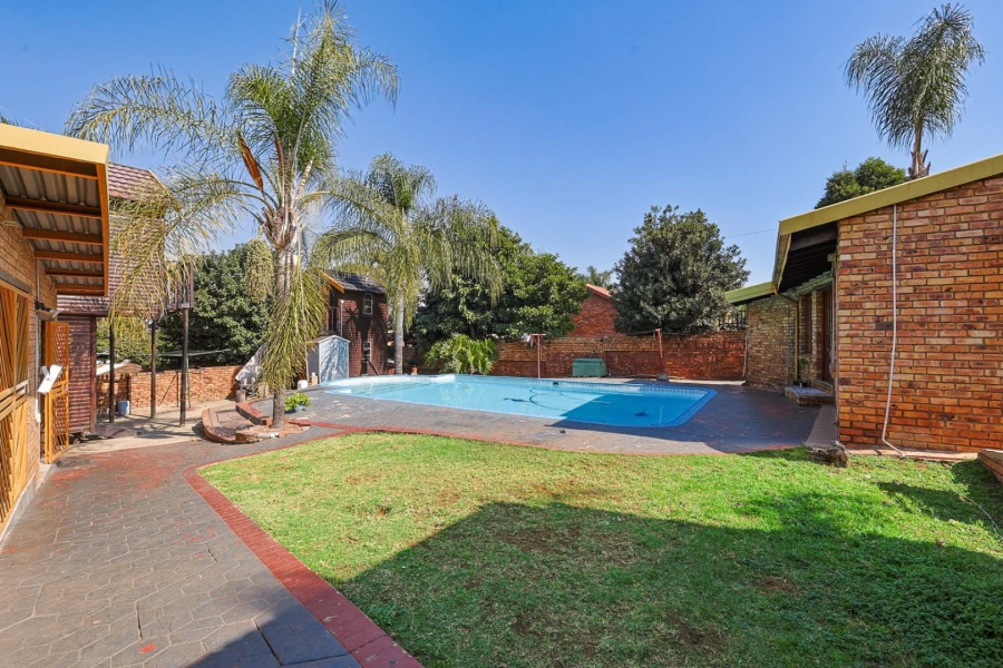 3 Bedroom Property for Sale in Eersterust Gauteng