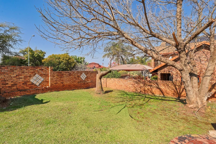 3 Bedroom Property for Sale in Eersterust Gauteng