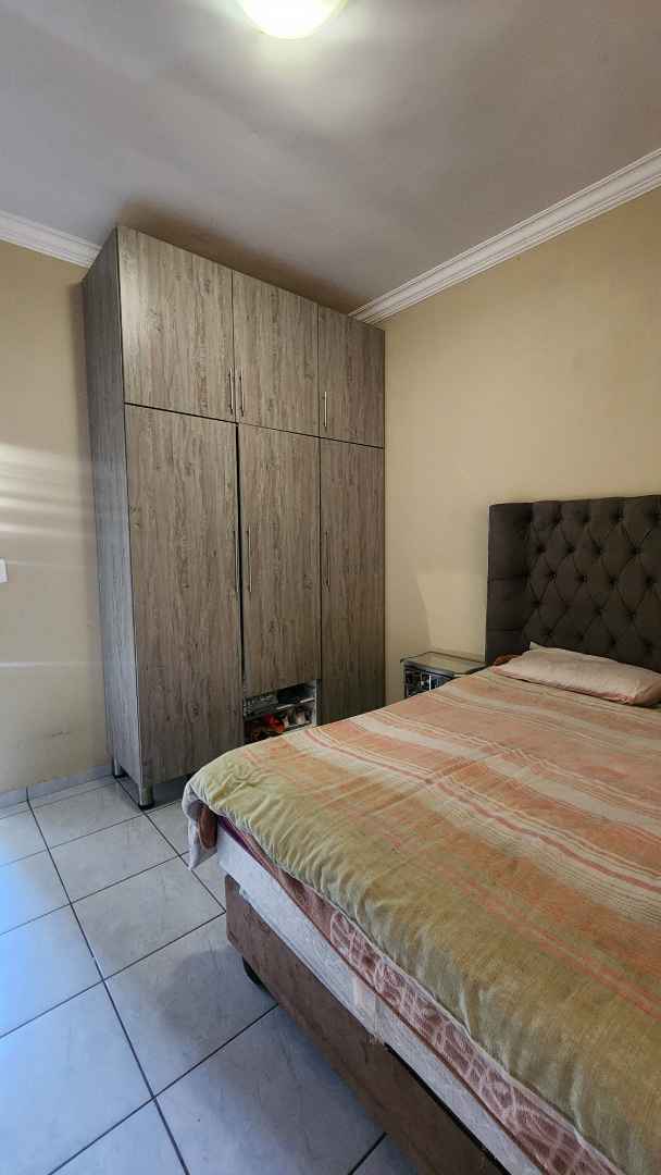 5 Bedroom Property for Sale in Ninapark Gauteng