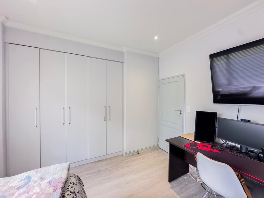 4 Bedroom Property for Sale in Moreleta Park Gauteng
