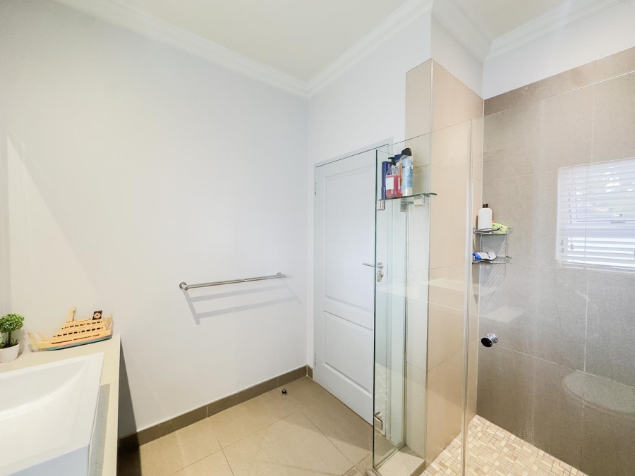 4 Bedroom Property for Sale in Moreleta Park Gauteng