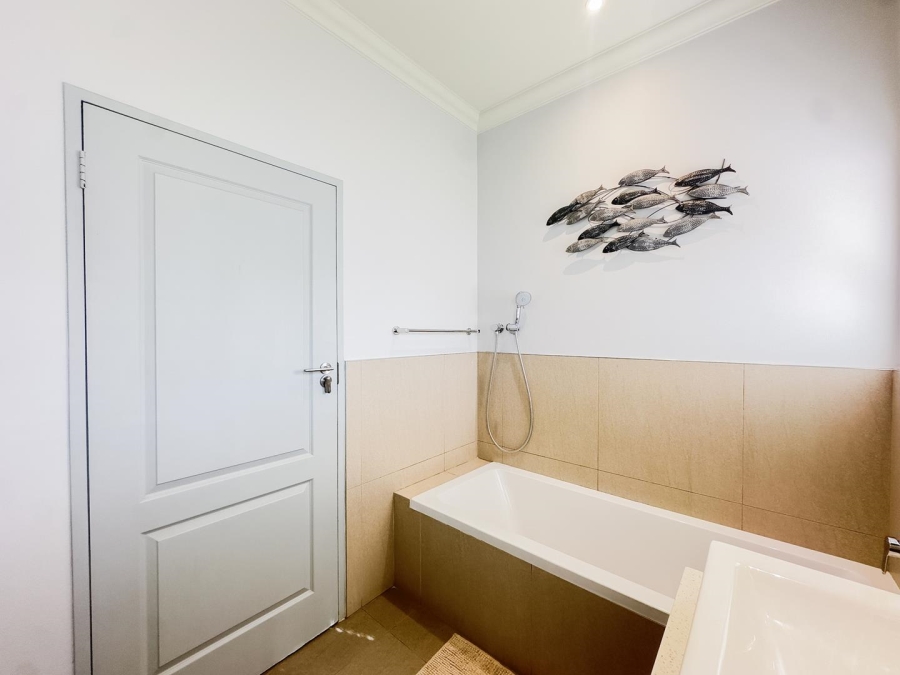 4 Bedroom Property for Sale in Moreleta Park Gauteng