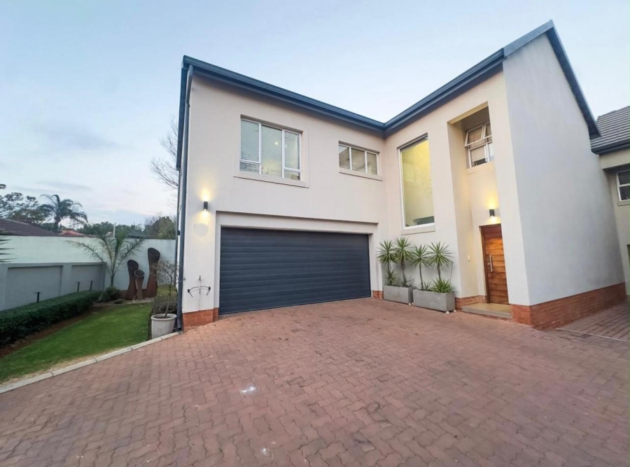 4 Bedroom Property for Sale in Moreleta Park Gauteng