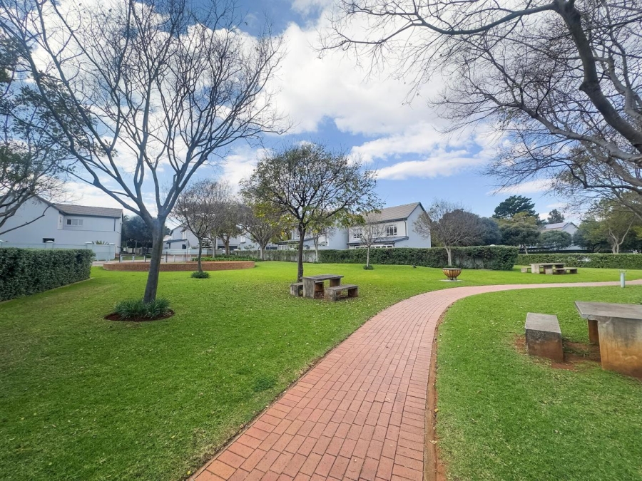 4 Bedroom Property for Sale in Moreleta Park Gauteng
