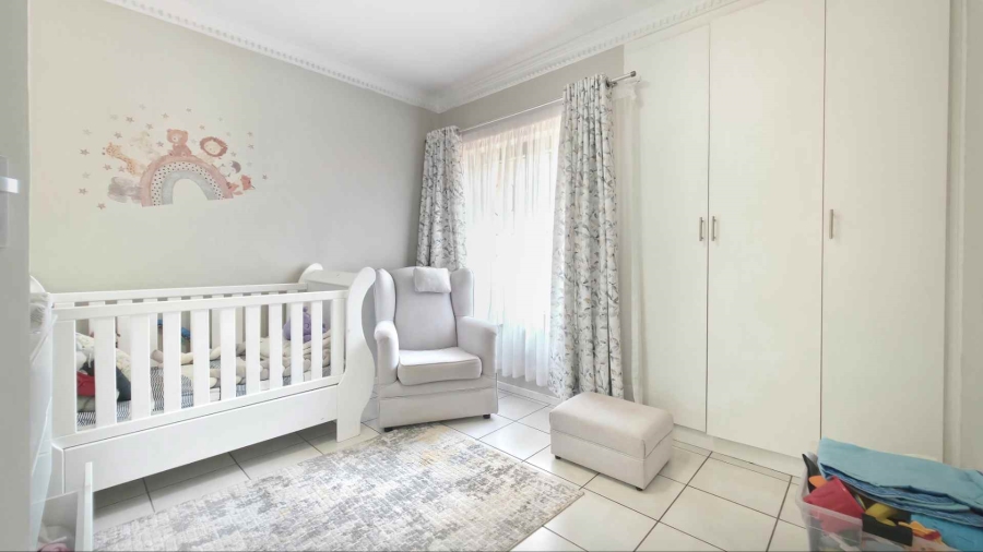 To Let 3 Bedroom Property for Rent in Sandown Gauteng