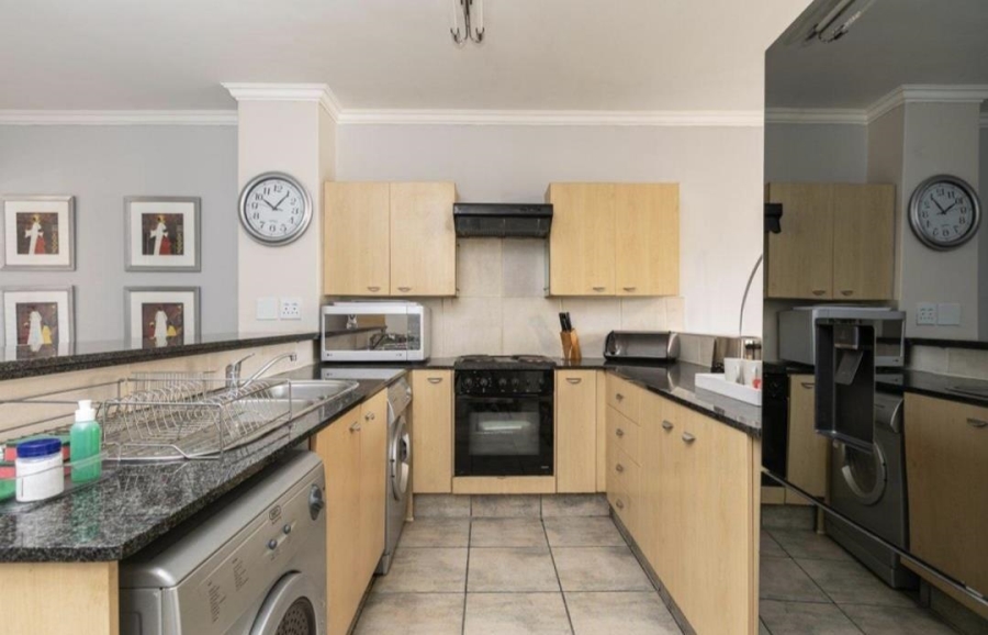 To Let 2 Bedroom Property for Rent in Morningside Gauteng
