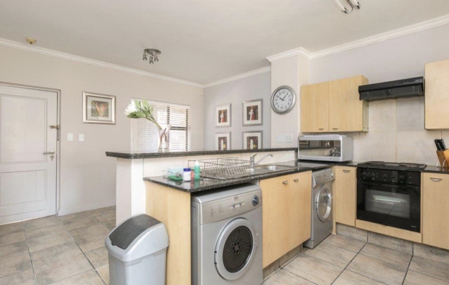 To Let 2 Bedroom Property for Rent in Morningside Gauteng
