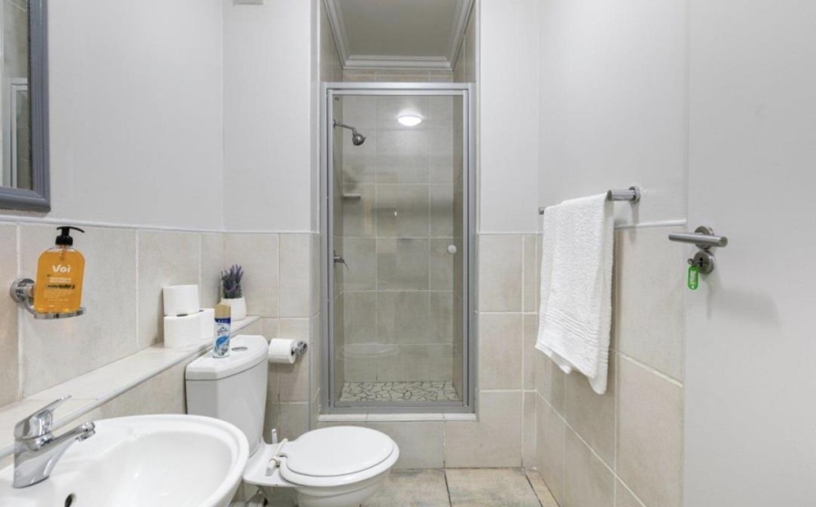 To Let 2 Bedroom Property for Rent in Morningside Gauteng