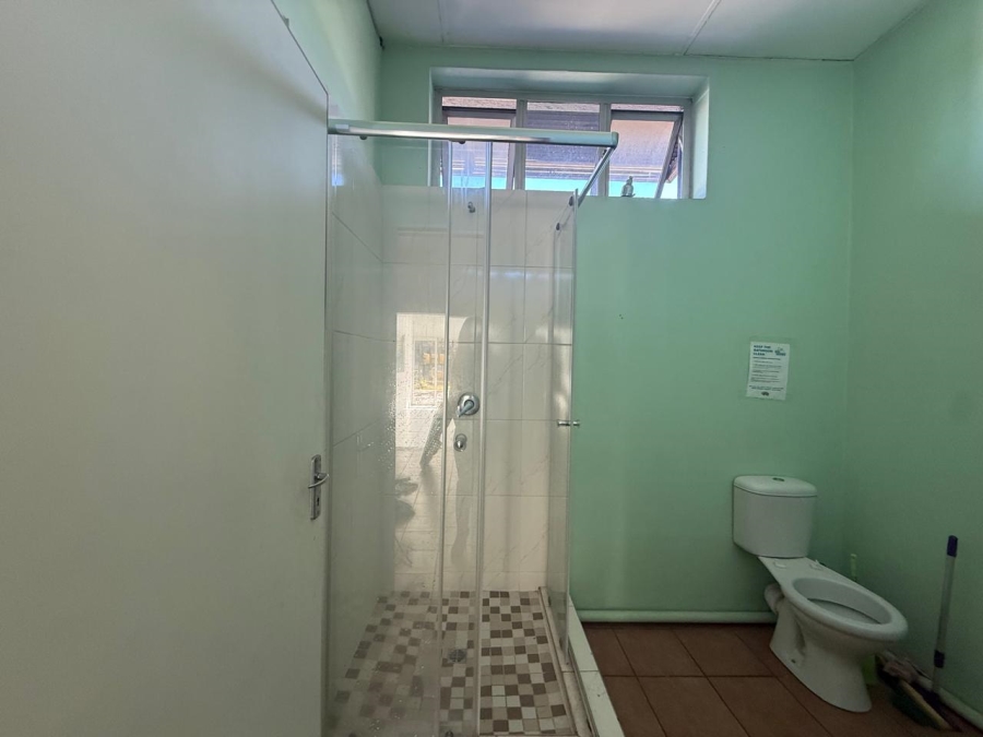 To Let Commercial Property for Rent in Bromhof Gauteng