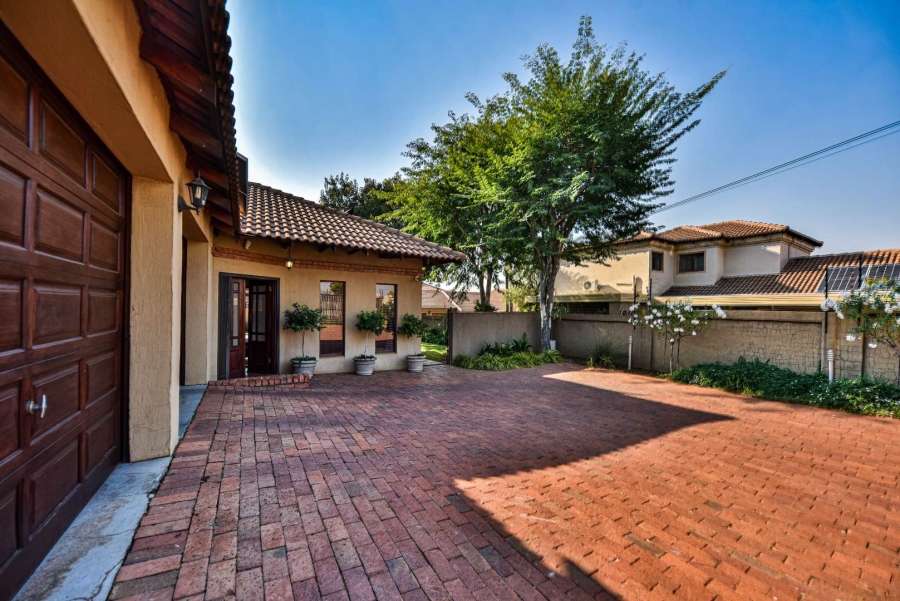 3 Bedroom Property for Sale in Moreleta Park Gauteng