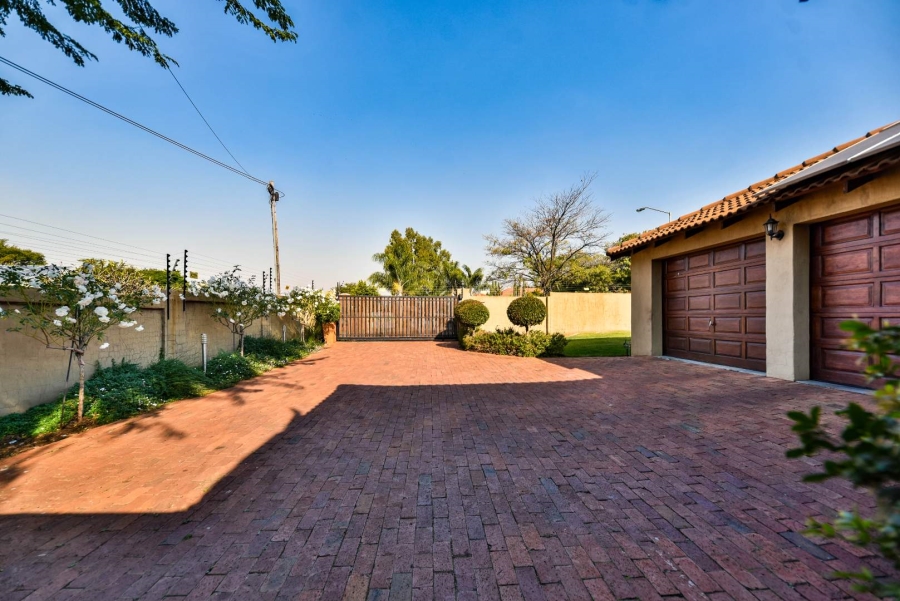 3 Bedroom Property for Sale in Moreleta Park Gauteng