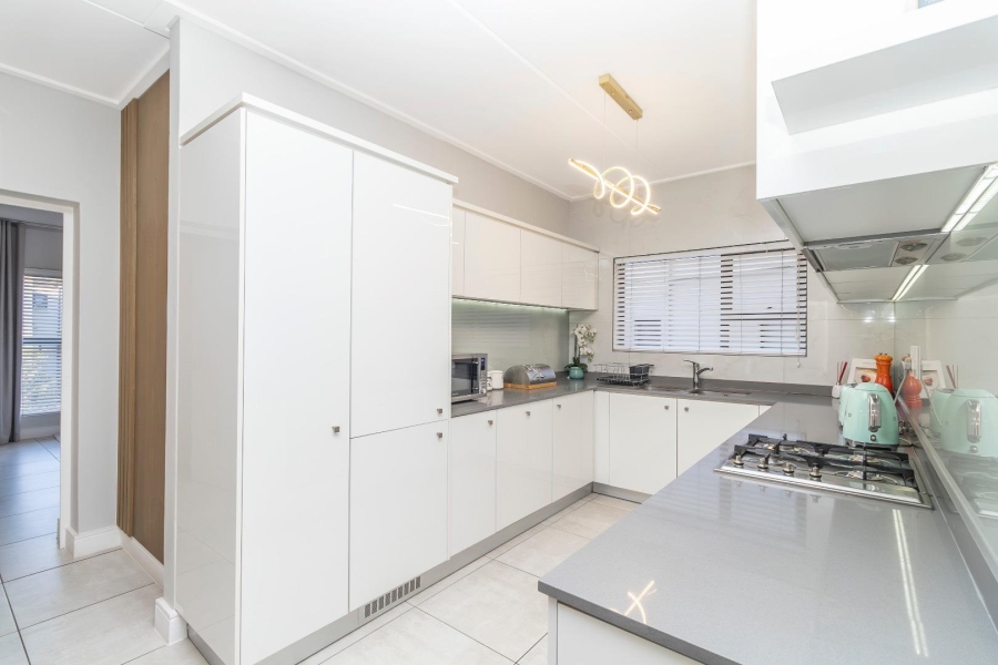 To Let 3 Bedroom Property for Rent in The Polofields Gauteng