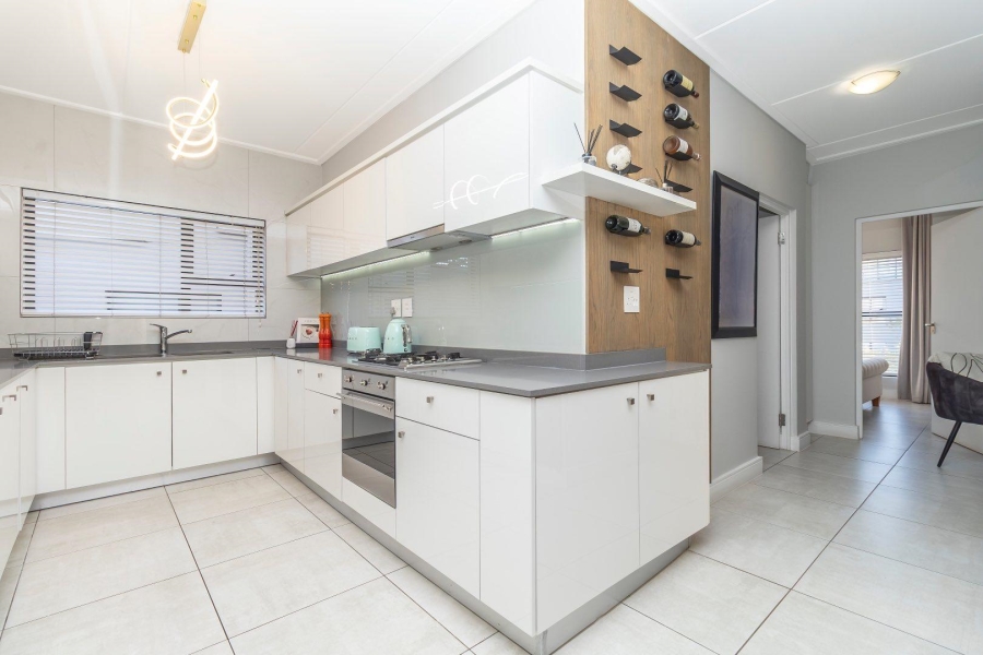 To Let 3 Bedroom Property for Rent in The Polofields Gauteng
