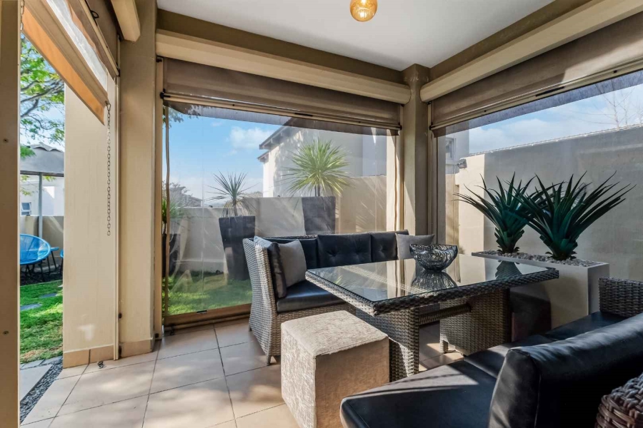 2 Bedroom Property for Sale in Lonehill Gauteng