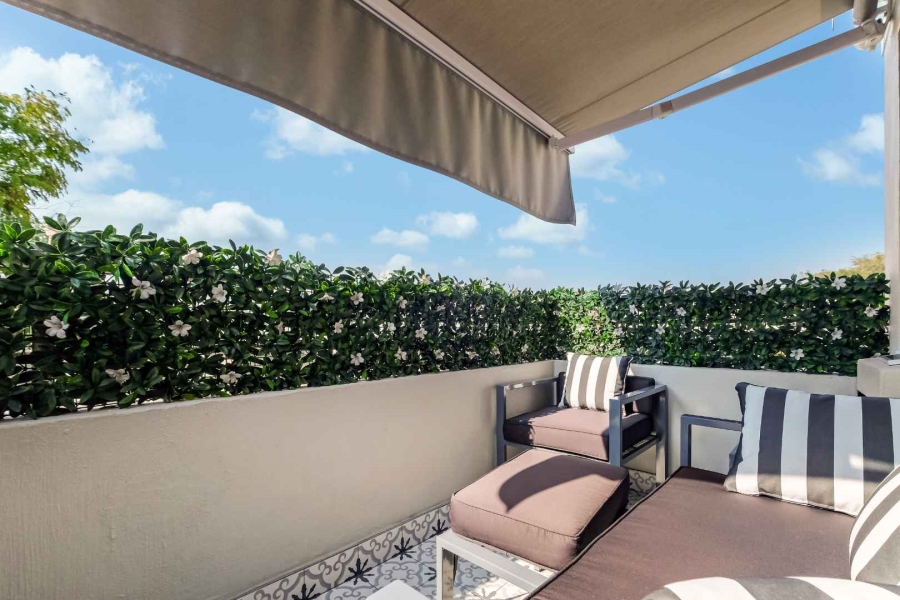 2 Bedroom Property for Sale in Lonehill Gauteng