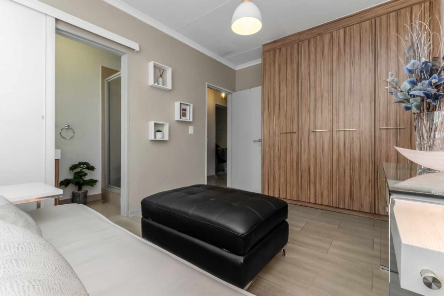 2 Bedroom Property for Sale in Lonehill Gauteng