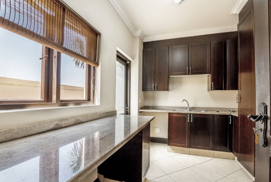 To Let 4 Bedroom Property for Rent in Dainfern Valley Gauteng