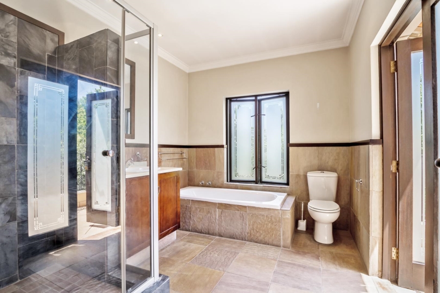 To Let 4 Bedroom Property for Rent in Dainfern Valley Gauteng