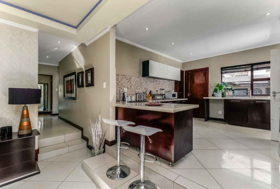 3 Bedroom Property for Sale in Beverley Gauteng