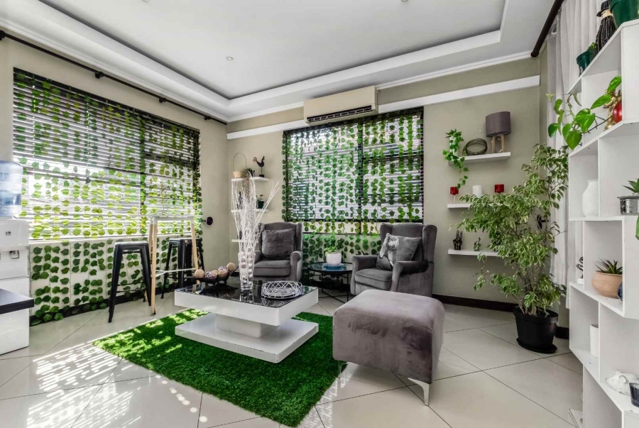 3 Bedroom Property for Sale in Beverley Gauteng