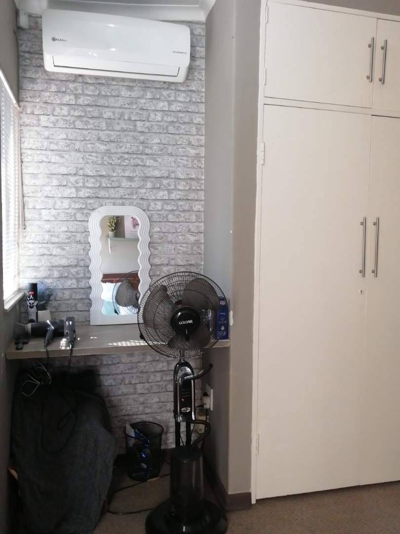 2 Bedroom Property for Sale in Freeway Park Gauteng
