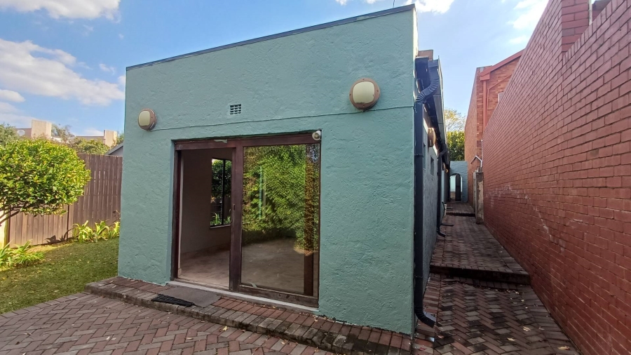 To Let 1 Bedroom Property for Rent in Victory Park Gauteng